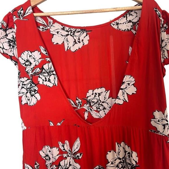 Anthropologie Free People Rita Red Floral Print Tiered Midi Dress Size Small Pet - Picture 8 of 10